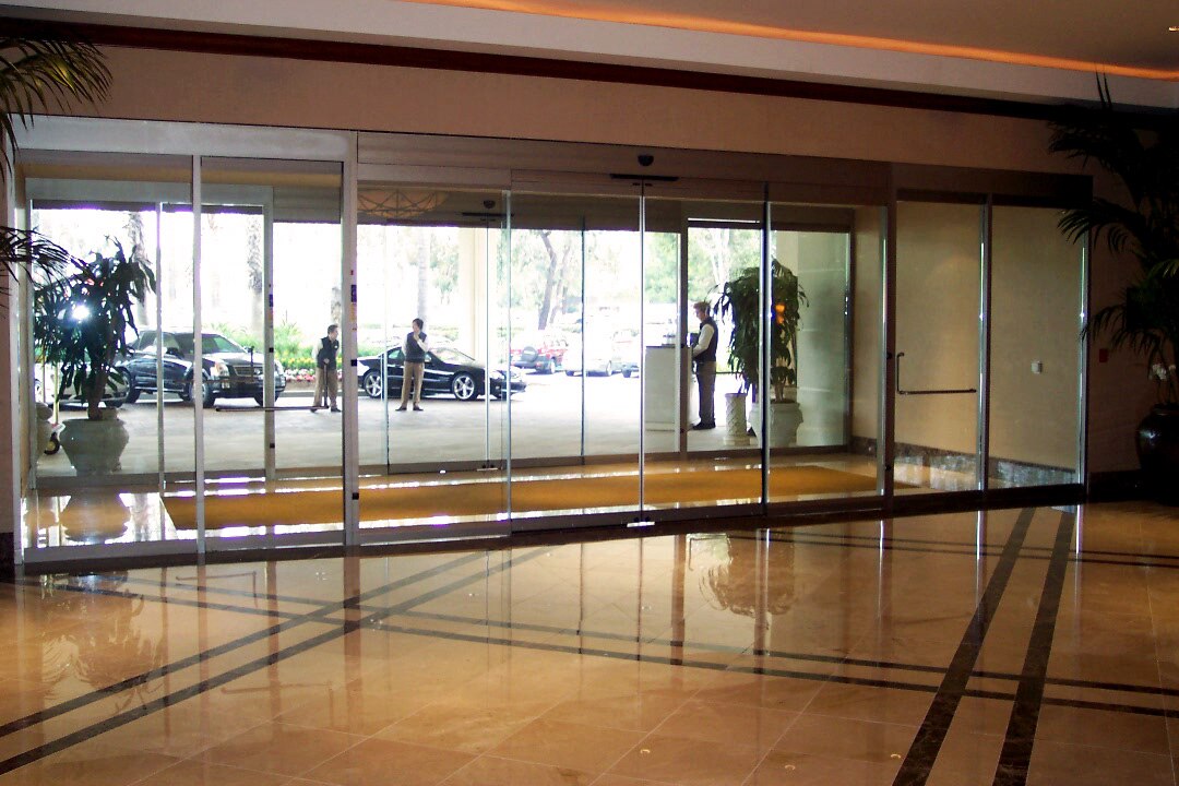 Dura-Glide® 2000/3000 Bestselling Automatic Sliding Door