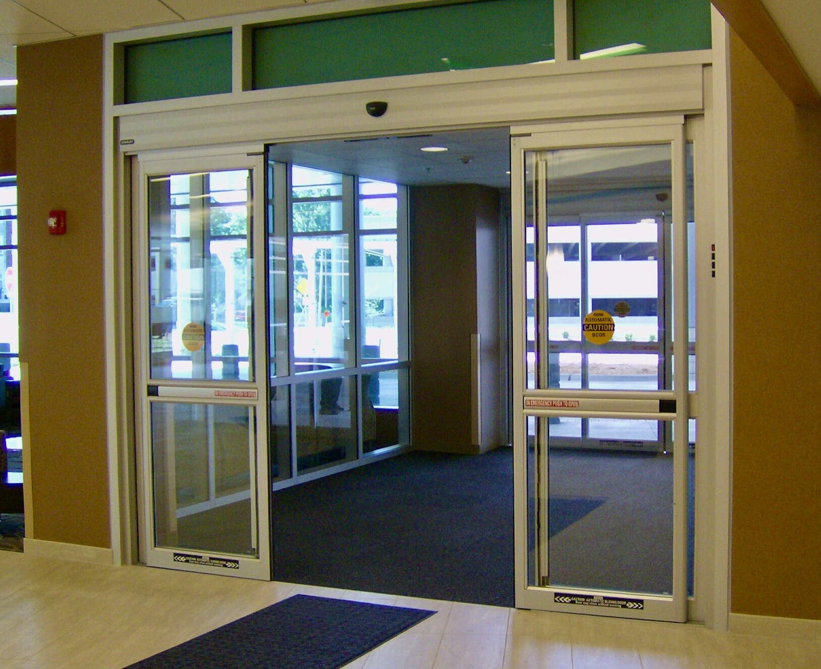stanley_dura-glide_automatic_slide_doors.jpeg stanley_dura-glide_automatic_slide_doors.jpeg