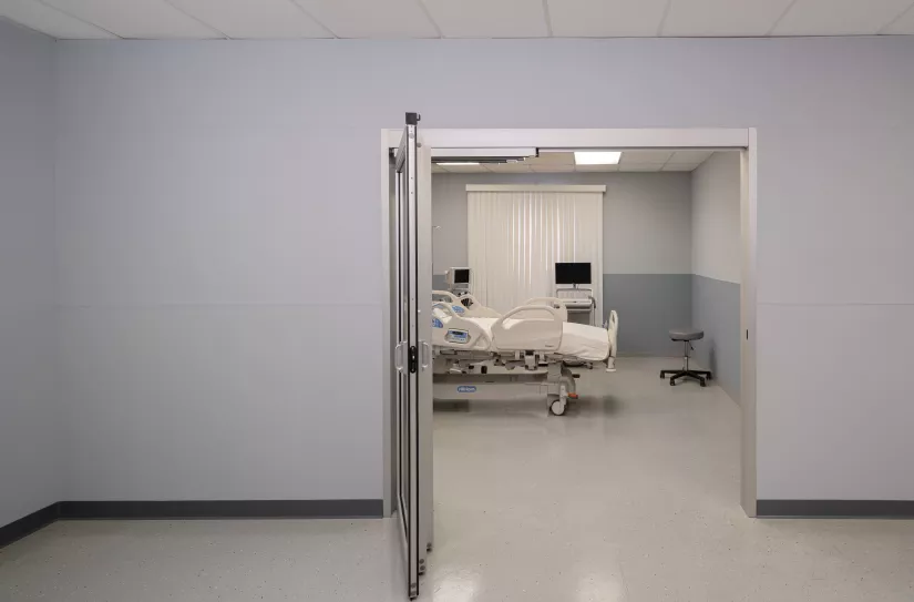 Cropped DSF2215 full breakout