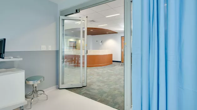 procare-8300BP-Interior-view-one-side-swungout.jpg A set of doors in the hospital opened.