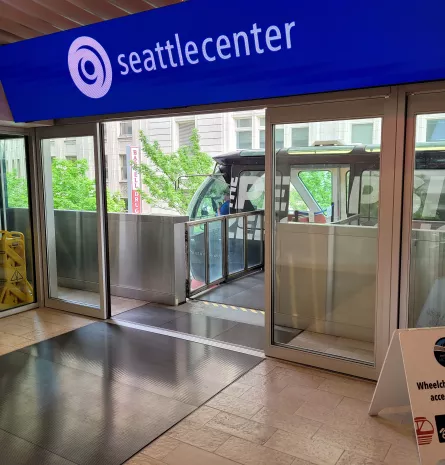 Seattle Monorail Platform Screen Doors