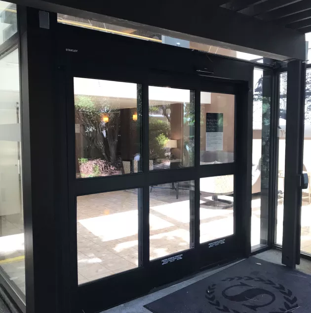 DG5300 SS in Black Anodized Finish 2.jpg A set of telescoping automatic sliding doors.