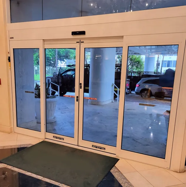dura-guard_xtra.jpg forced entry resistant automatic sliding door interior of hotel