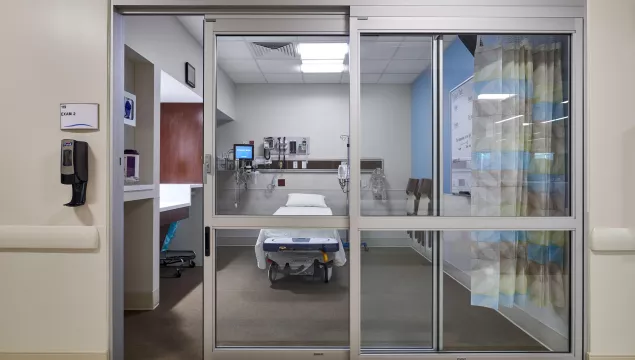A set of manual doors in the hospital.