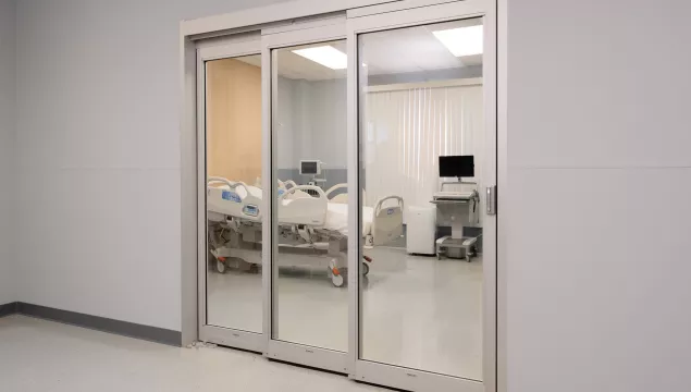 3 panel telescoping ICU door